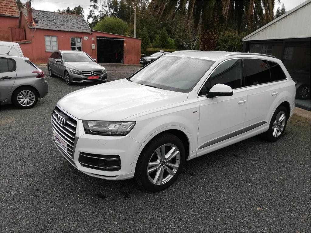 Foto 27 Audi Q7 S-Line 3.0 TDI QUATTRO