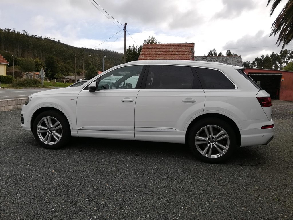 Foto 28 Audi Q7 S-Line 3.0 TDI QUATTRO