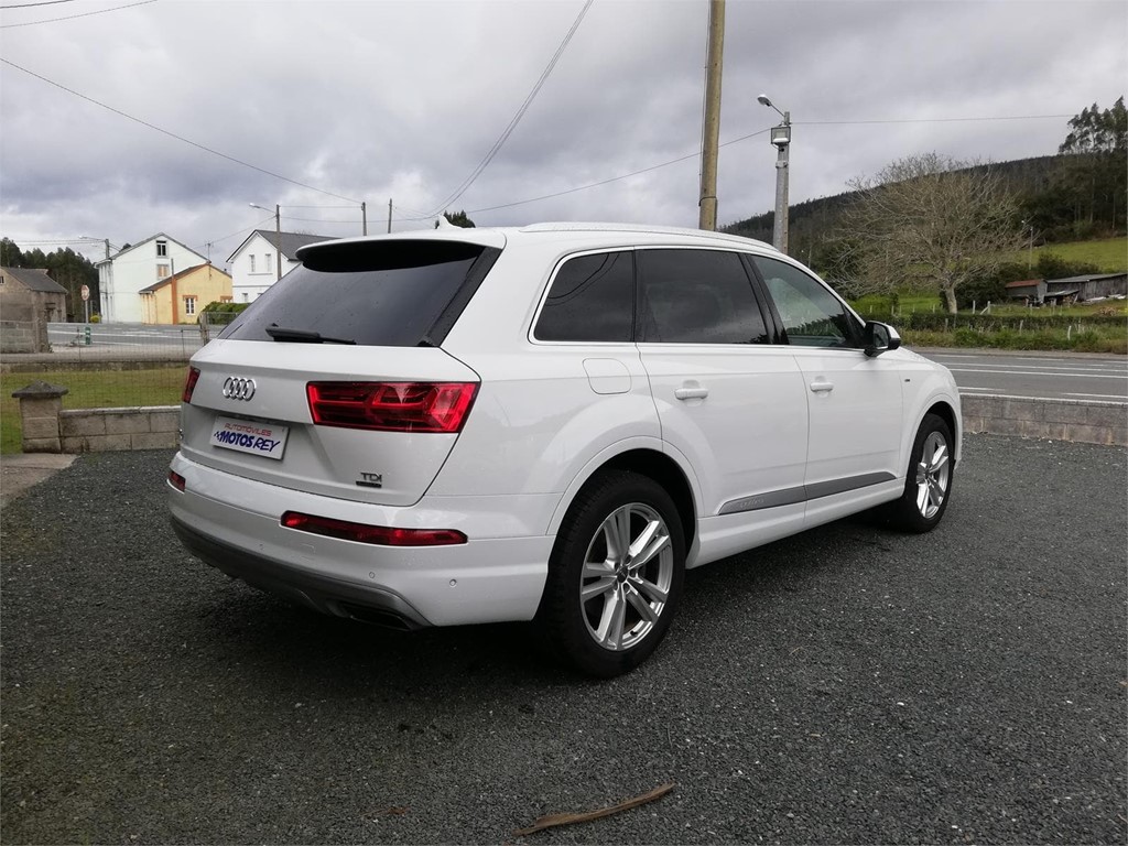 Foto 32 Audi Q7 S-Line 3.0 TDI QUATTRO