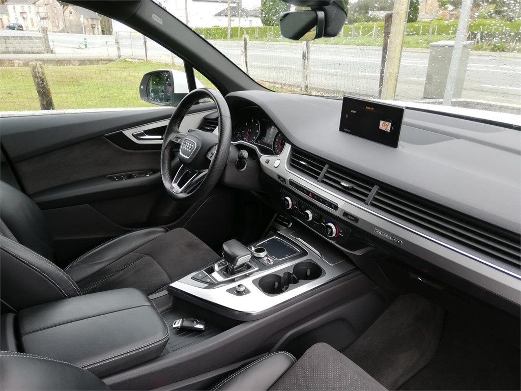 Foto 4 Audi Q7 S-Line 3.0 TDI QUATTRO